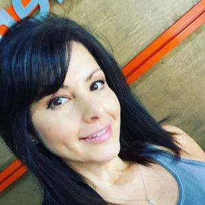 Meet your Posher, Evelyn